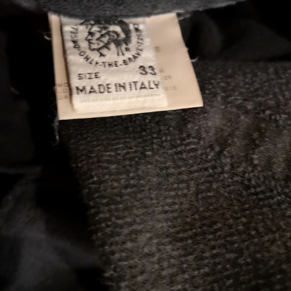 Men's Diesel jeans. - Picture 5 of 6